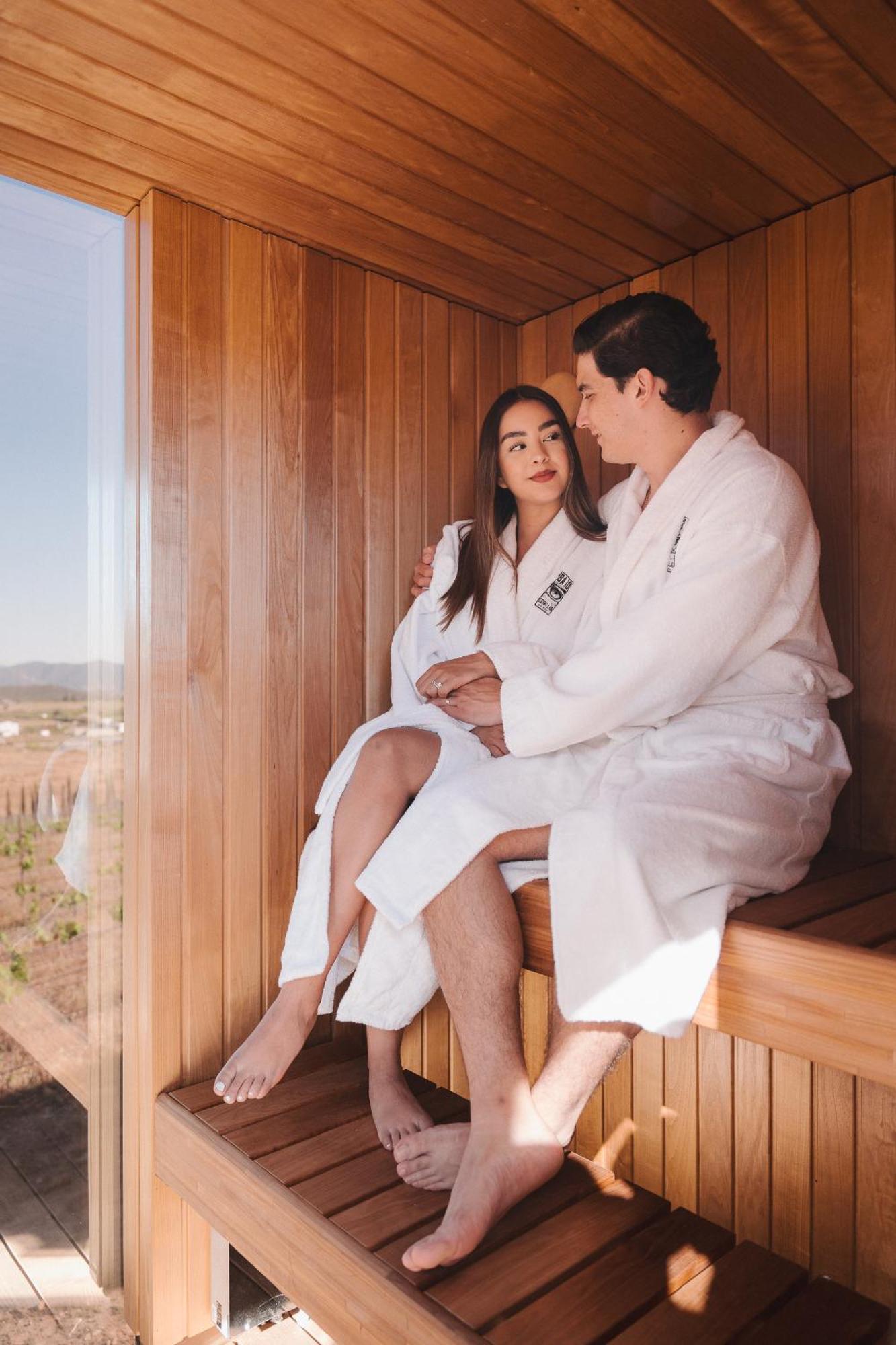 Bajo Estrellas Hotel Contemporaneo Guadalupe Eksteriør billede